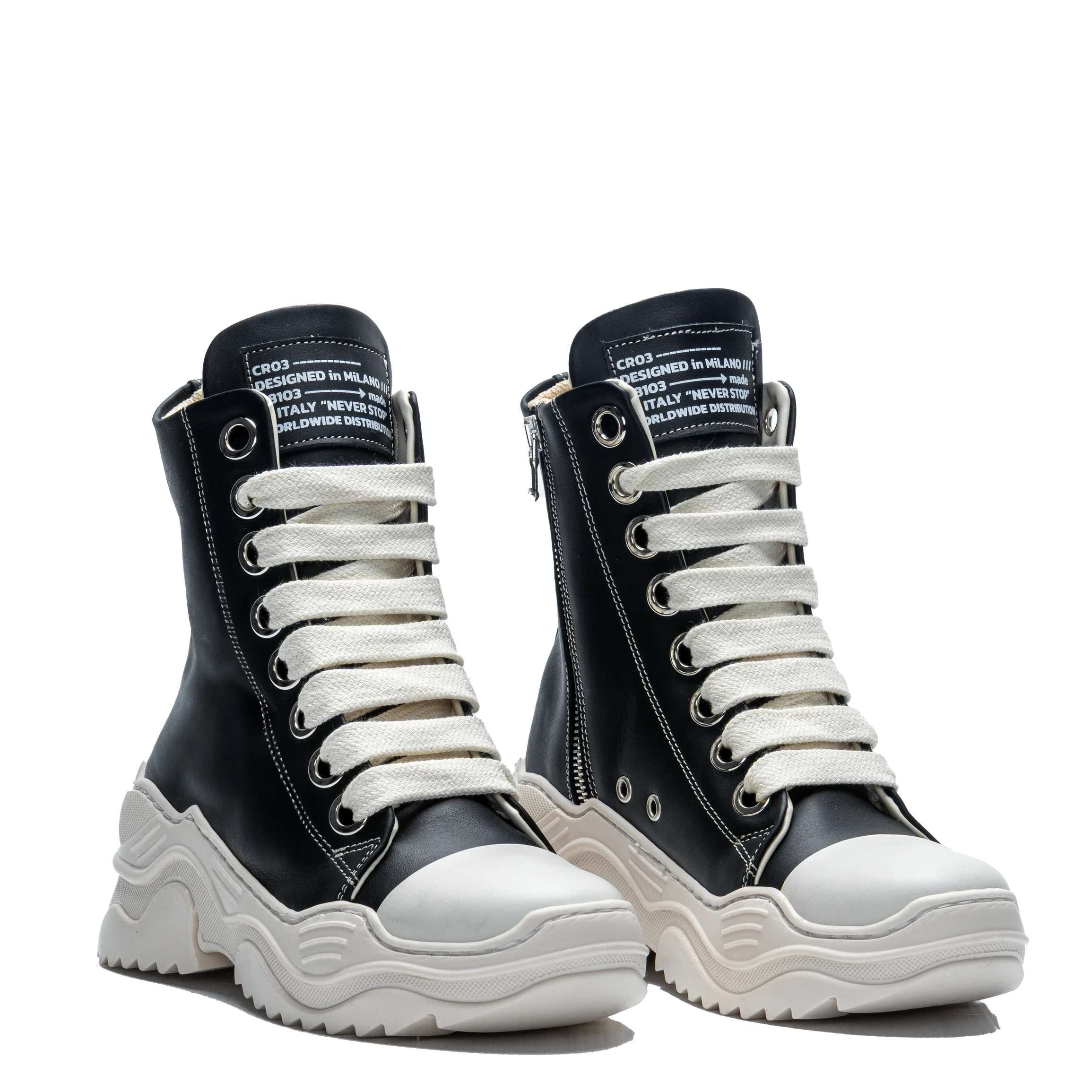 REBEL HIGH – Cuir