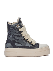 CALIPSO — Gewaschener Denim mit Camouflagemuster