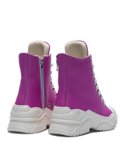 REBEL HIGH — Piele