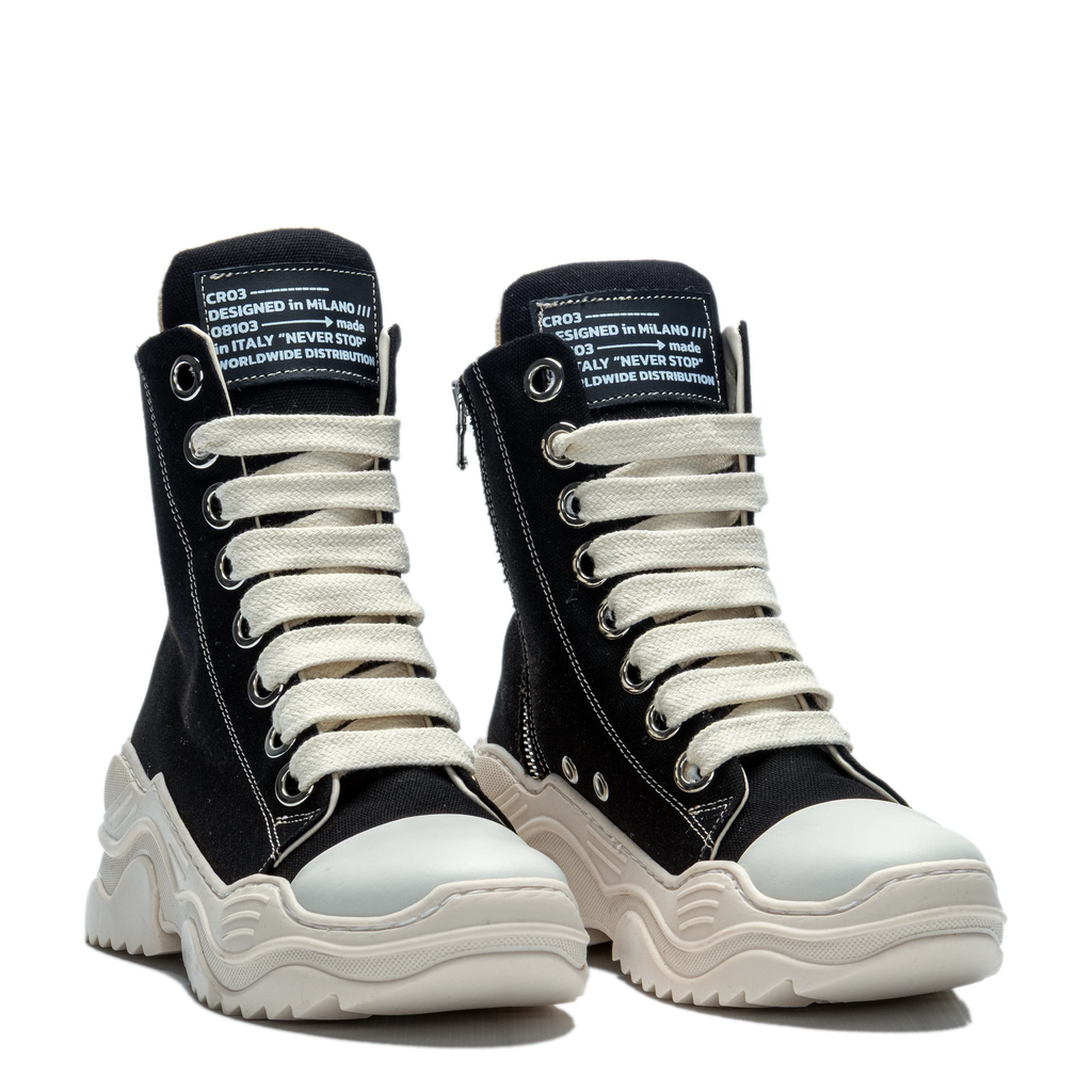 REBEL HIGH – Canvas