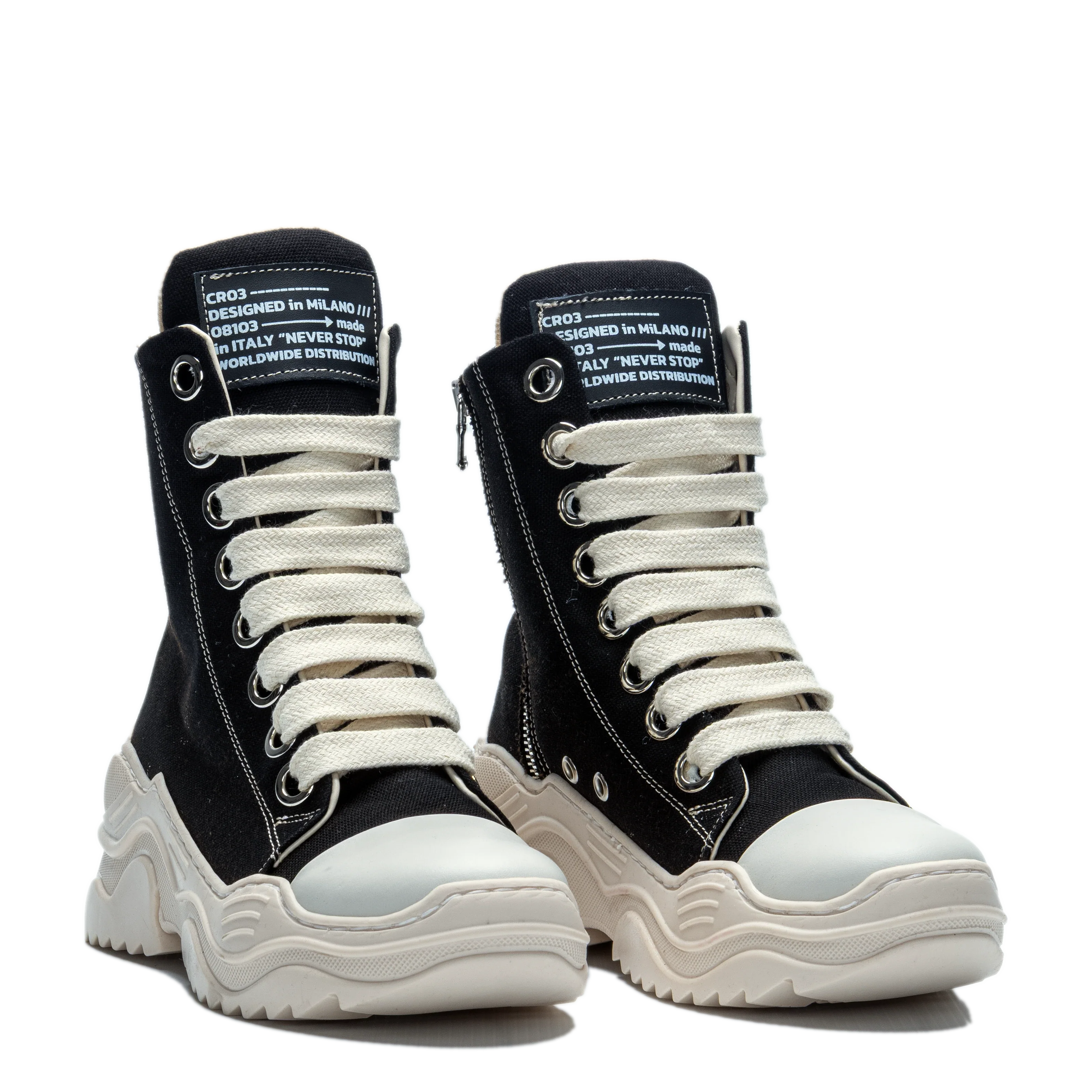 REBEL HIGH – Canvas