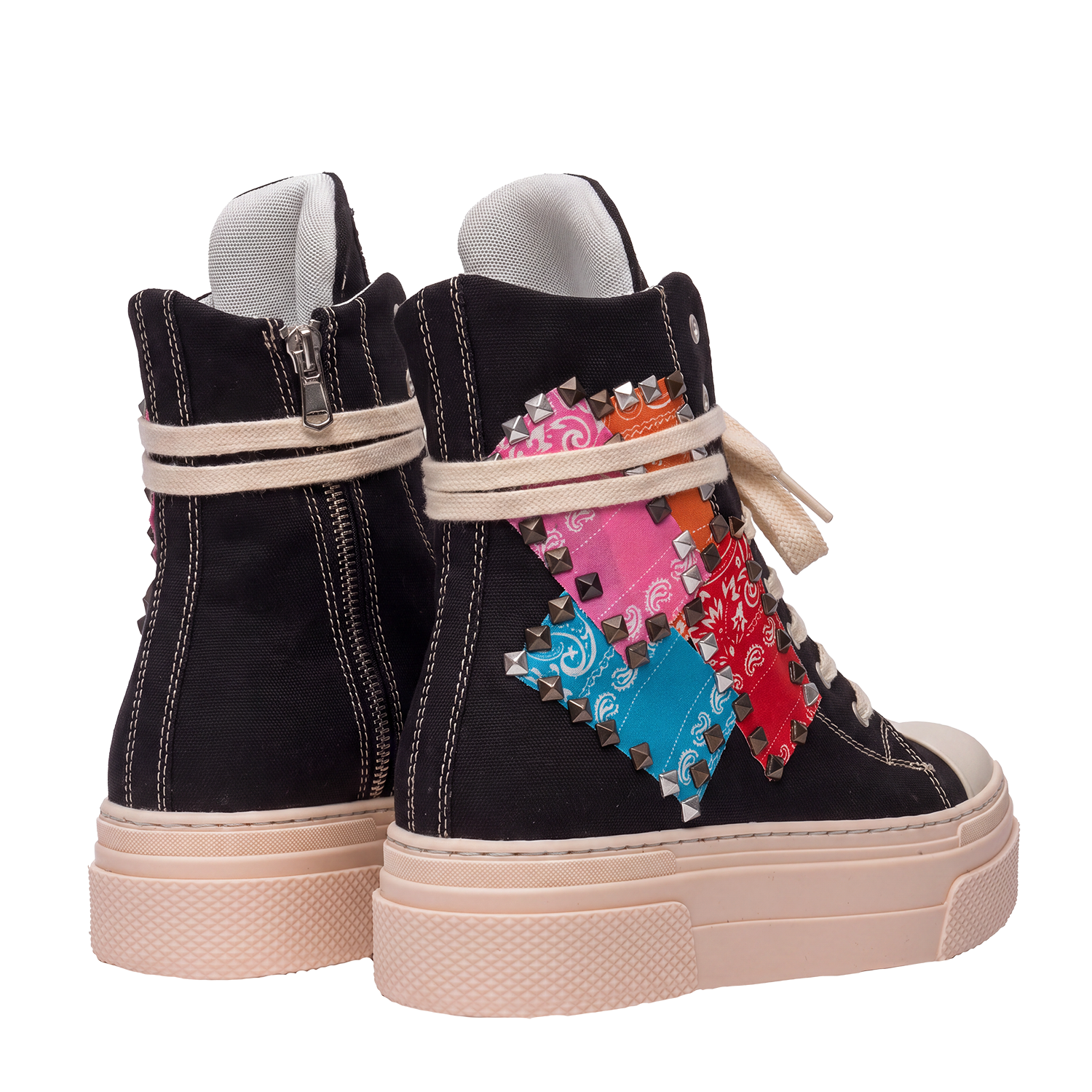 CALIPSO 300 - Canvas Bandana Studs