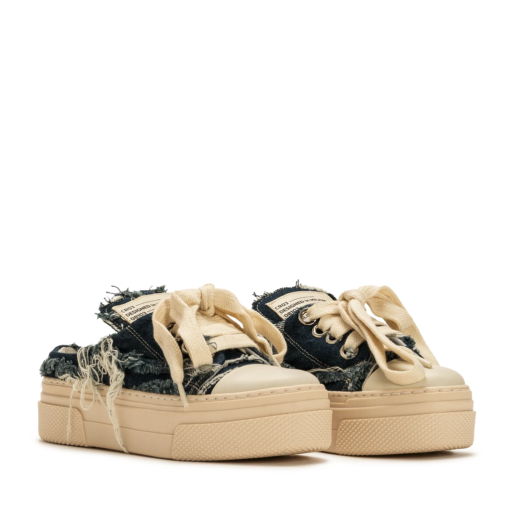 SABOT CR03 – Destroyed Blue