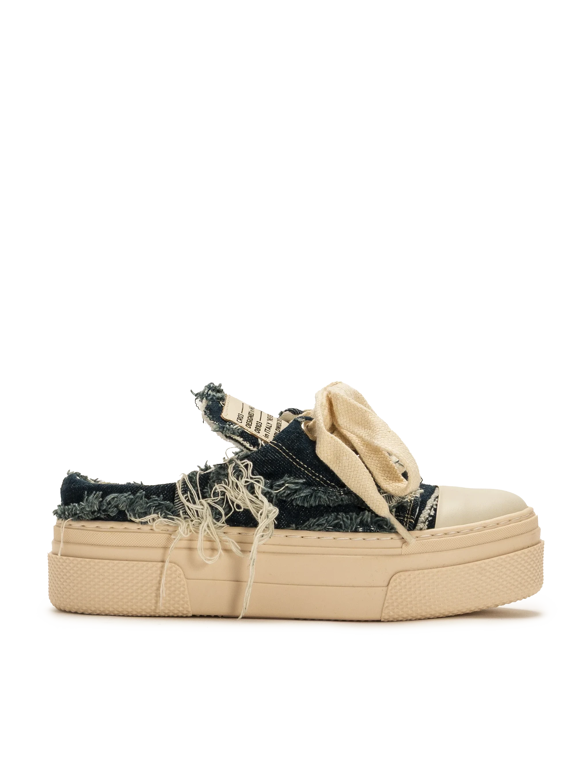 SABOT CR03 – Destroyed Blue