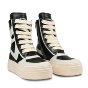 Iside – Black Leather-Sneaker-CRISTIANZEROTRE