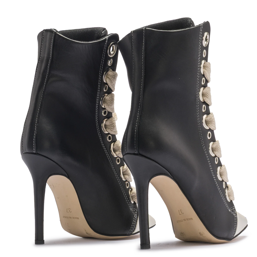 RUSH – Black Leather