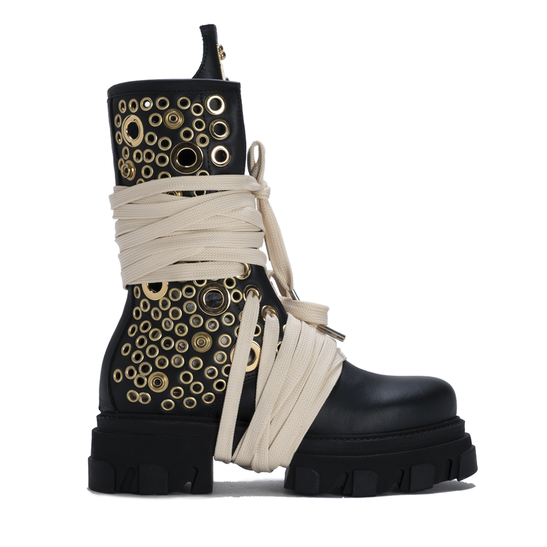 STARBOOTDOMINION_BlackGoldStuds.png