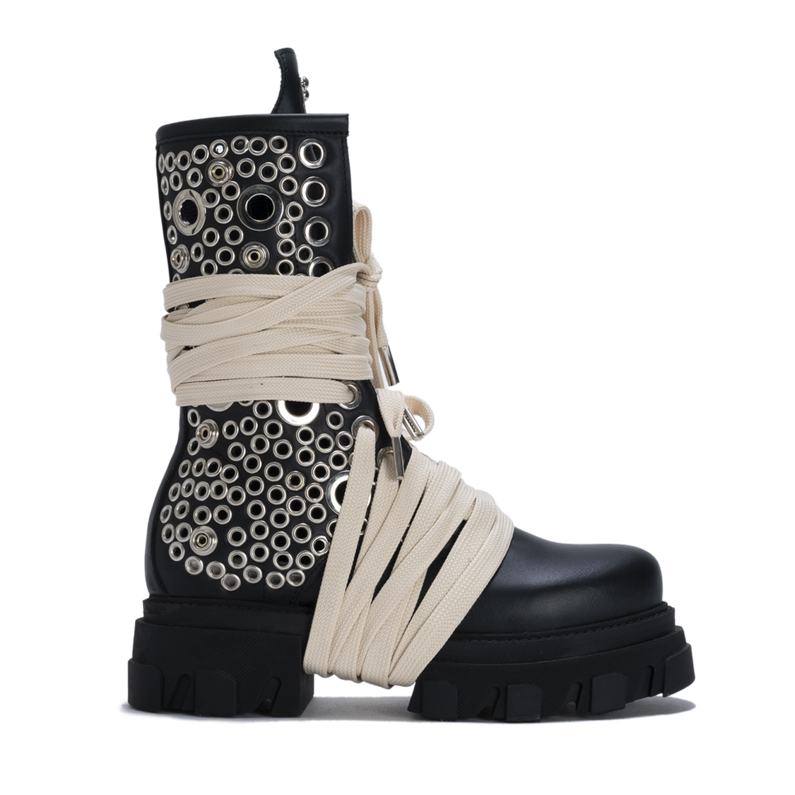 STARBOOTDOMINION_BlackSilverStuds_fc8d7568-cdfb-4d06-a5bf-178024ad2fbf.png