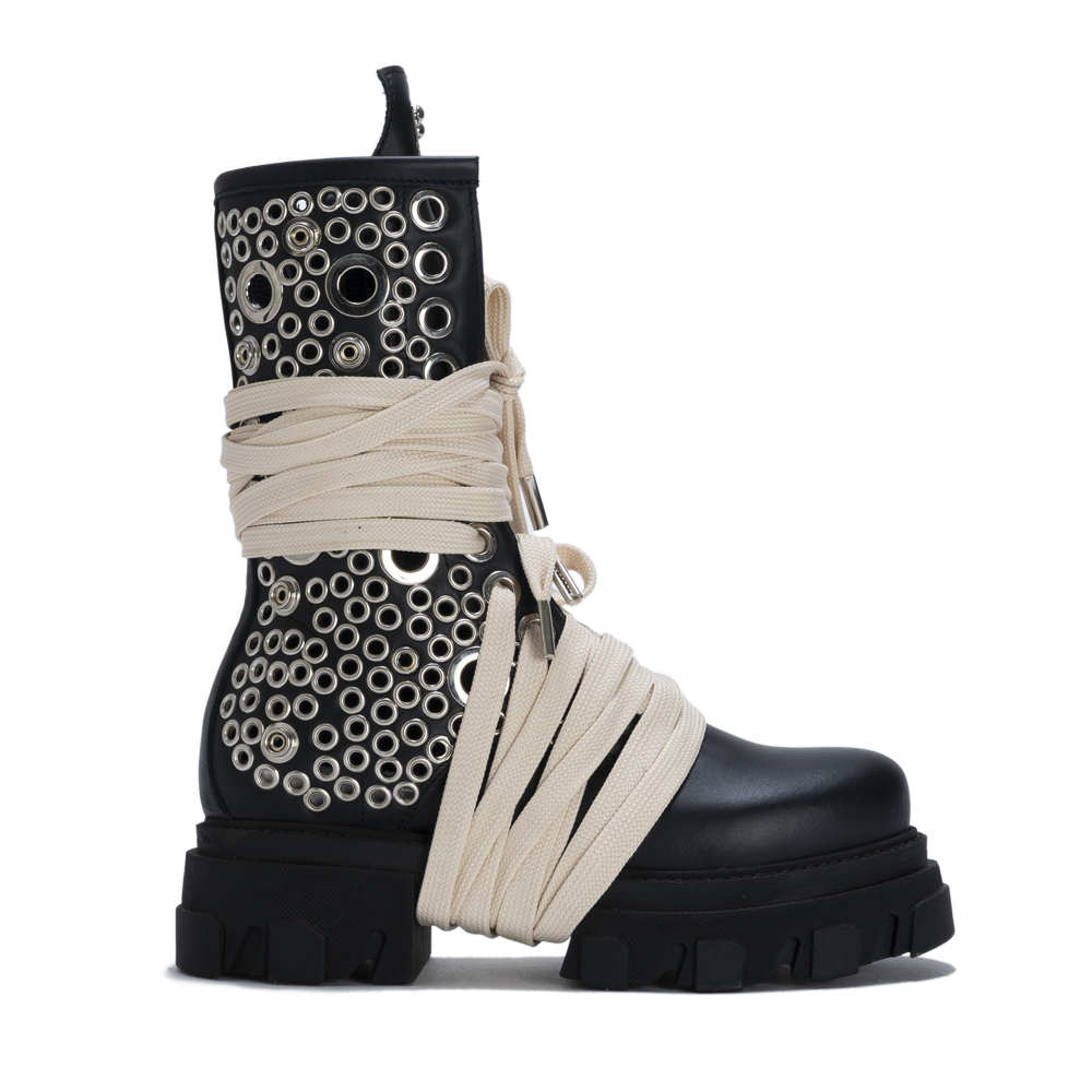 STARBOOT DOMINION – Black Silver Studs