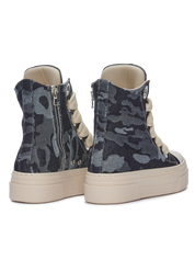 CALIPSO — Gewaschener Denim mit Camouflagemuster