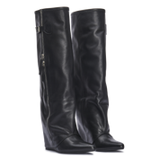VELAR – Black Leather
