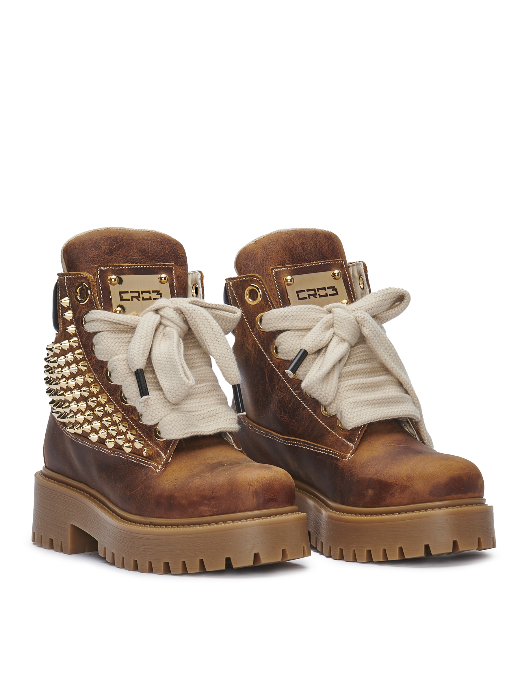 STARBOOT CUSTOM — Leder mit Spitznieten