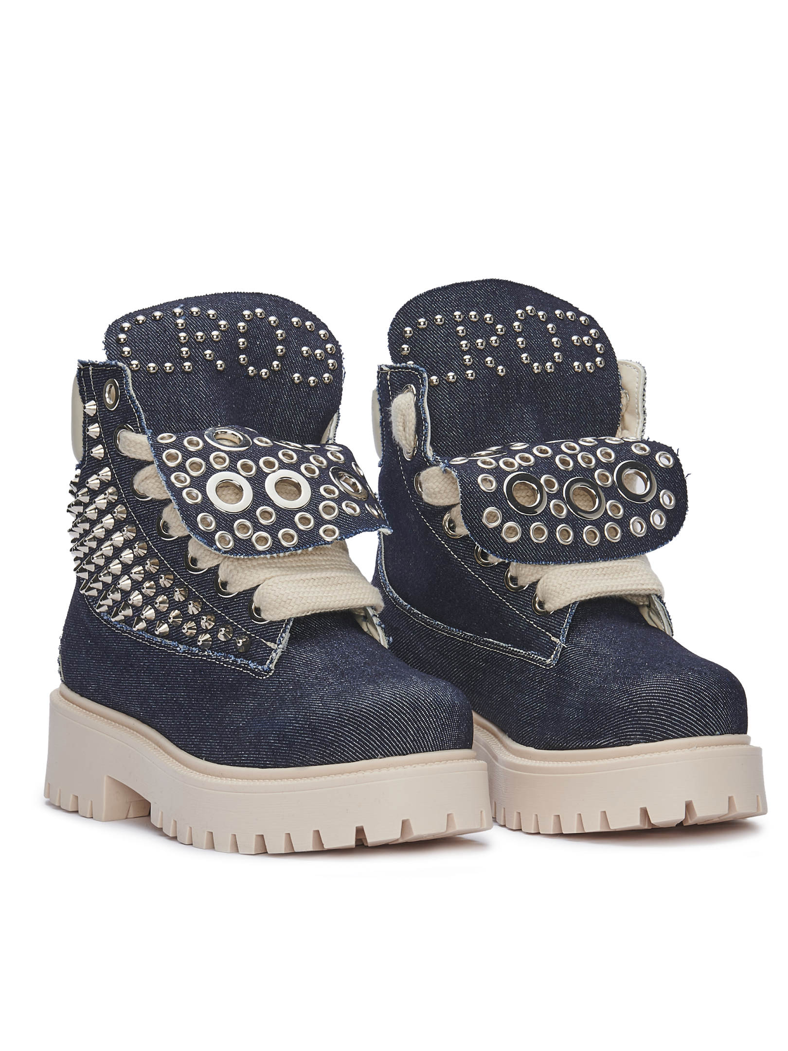 STARBOOT CUSTOM — Denim mit Metalldetails