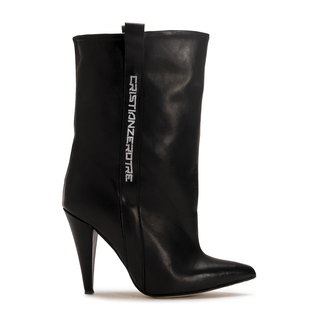 STORM – Small Black Boot