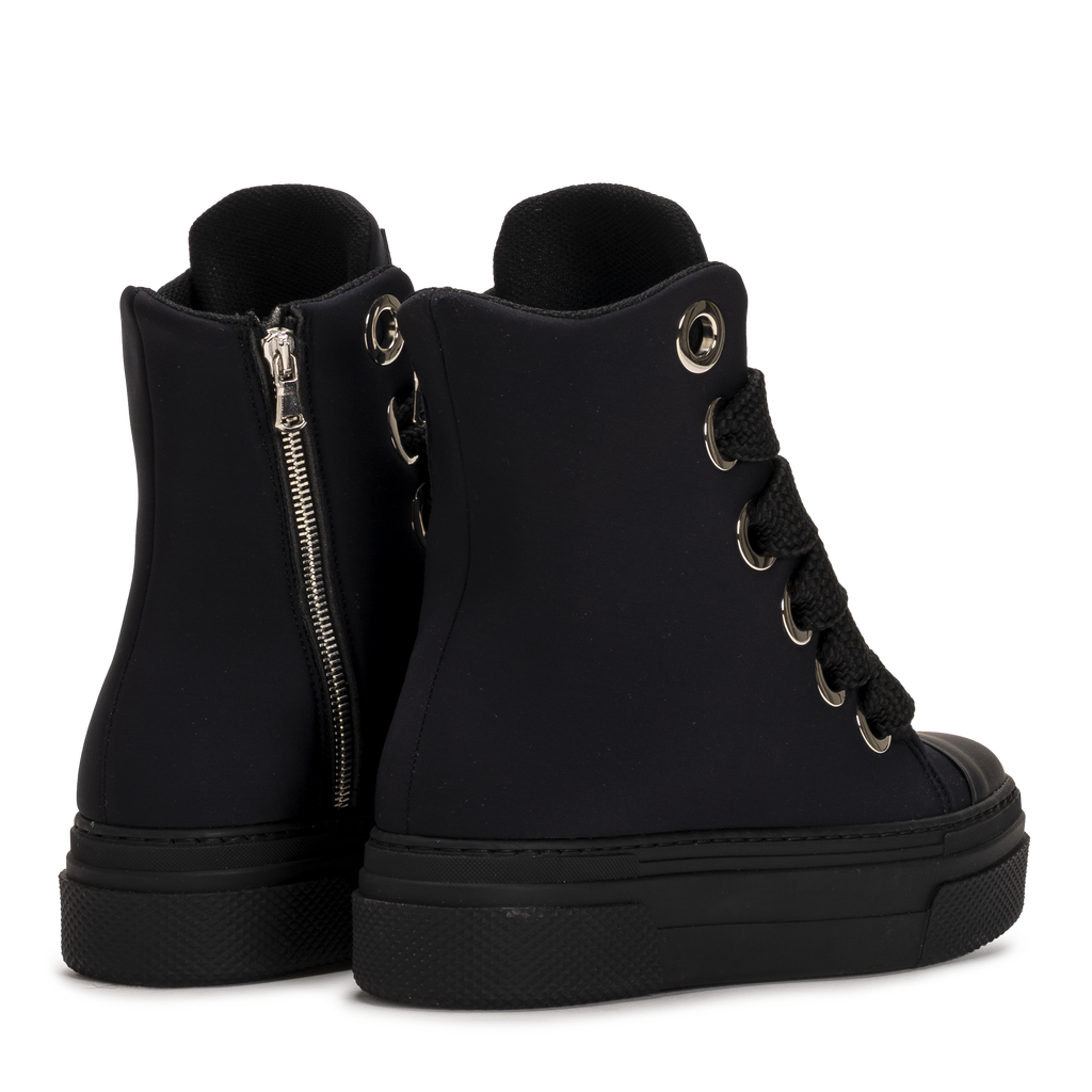 CALIPSO 300 – Black Neoprene
